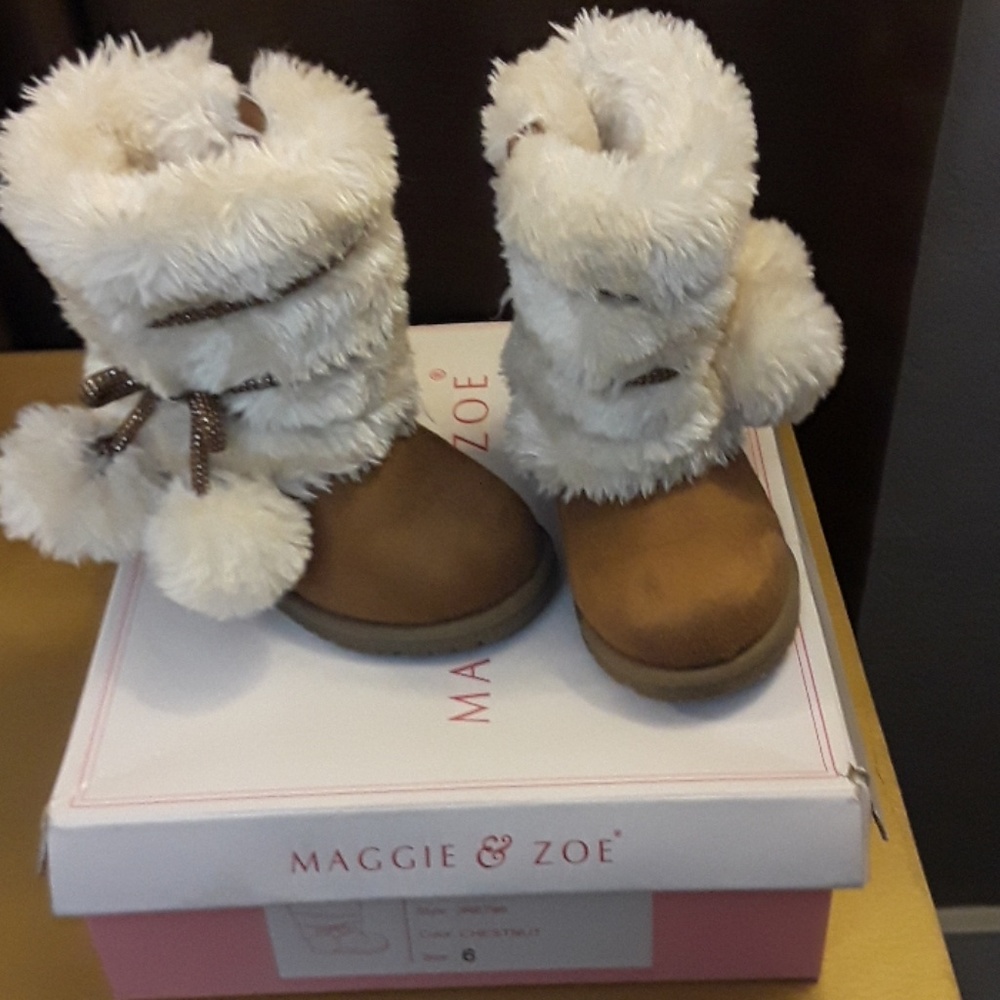 Lil girls boots